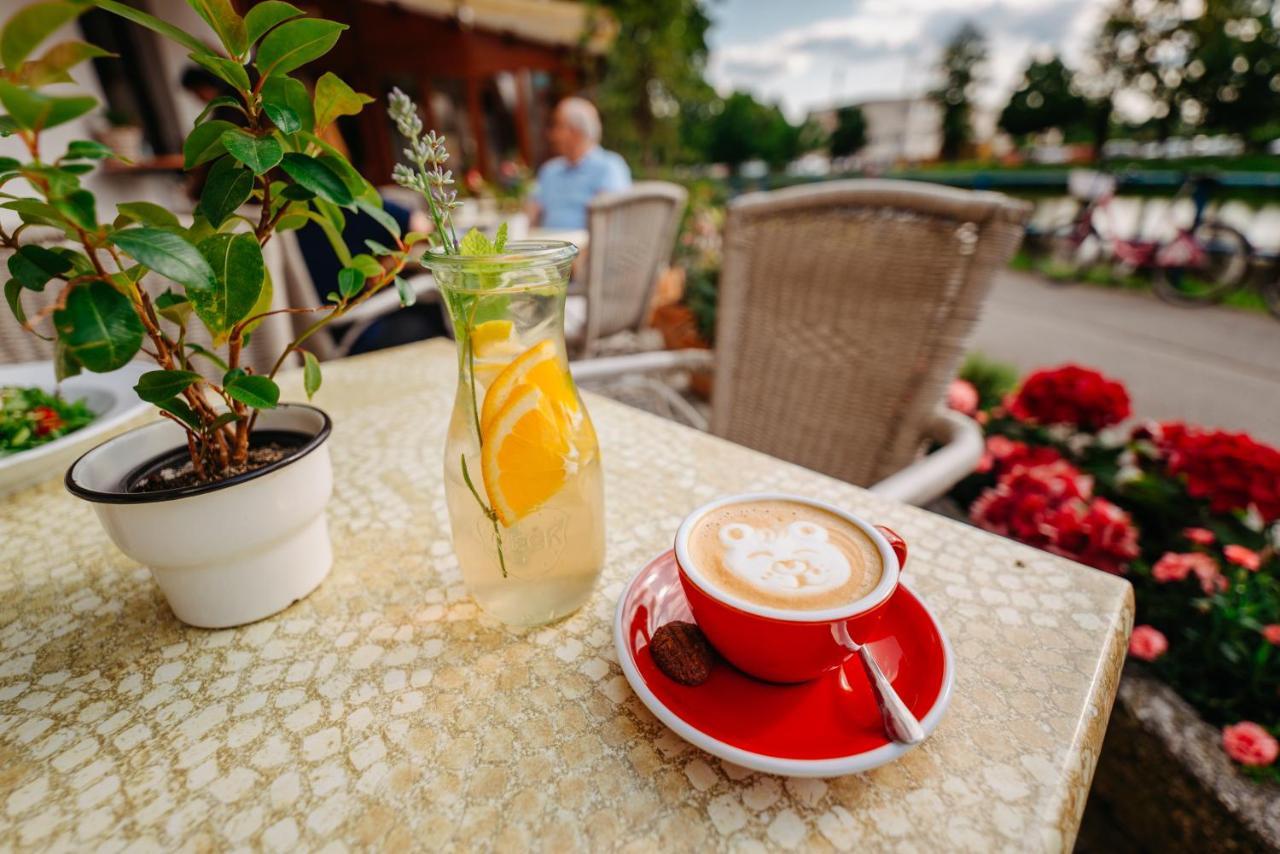 Hotel Klika Ceske Budejovice Exterior foto