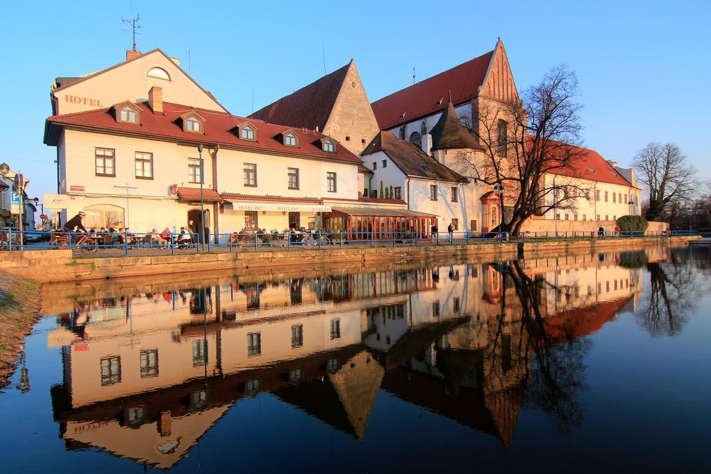 Hotel Klika Ceske Budejovice Exterior foto