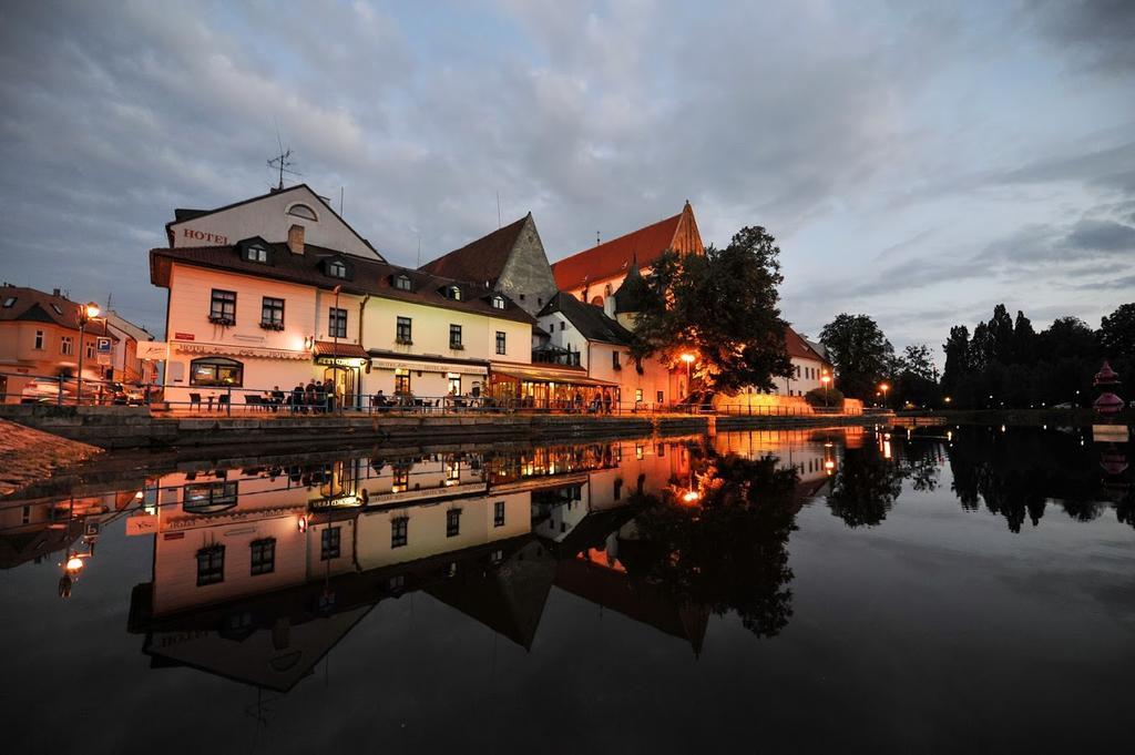 Hotel Klika Ceske Budejovice Exterior foto